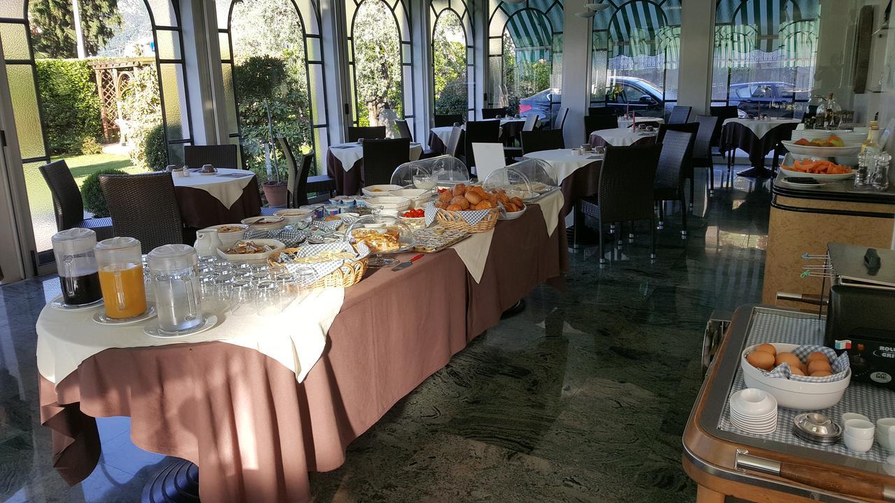 Hotel La Villa Gravedona Exterior photo